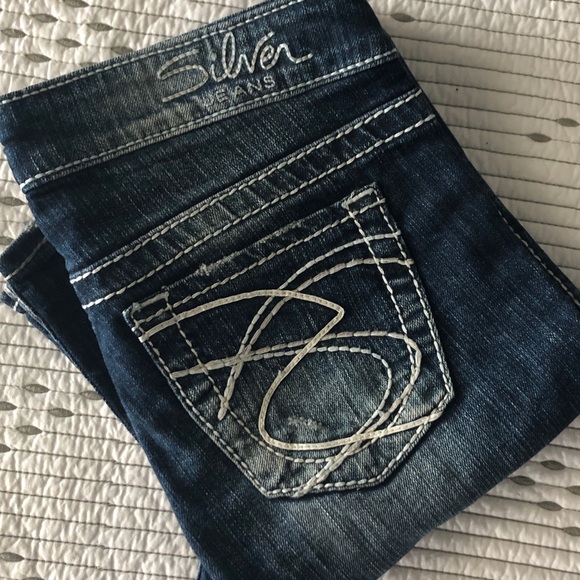 Silver Jeans Co. Frances, Distressed - Sz. W26 L33 - Picture 1 of 7